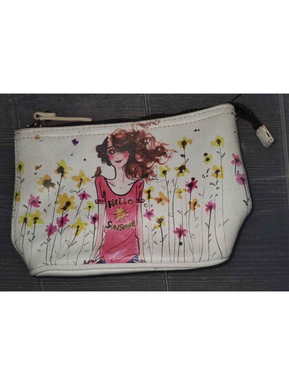 IZAK HELLO SUNSHINE FLOWERS BROWN CURLY HAIRED GIRL ZIPPERED FAUX LEATHER BAG